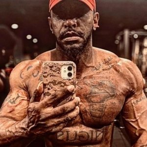 New PSL athlete Phil Heath contest